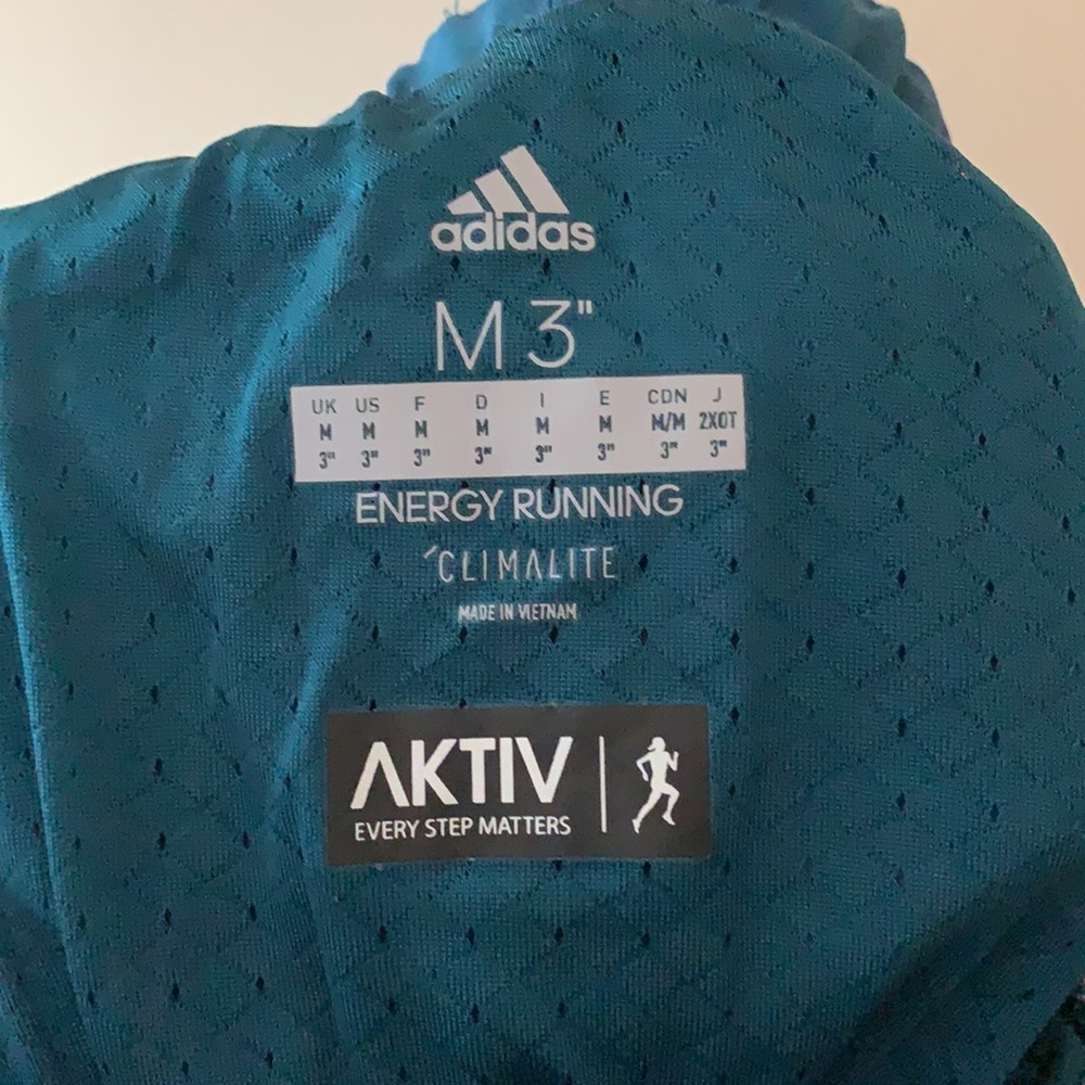 Adidas running shorts - Picture 3 of 4